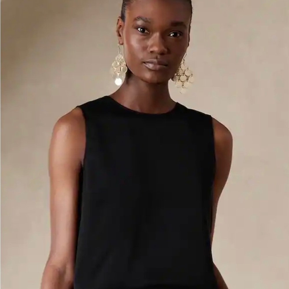 Banana Republic Factory Shell Tank in Black Sz S